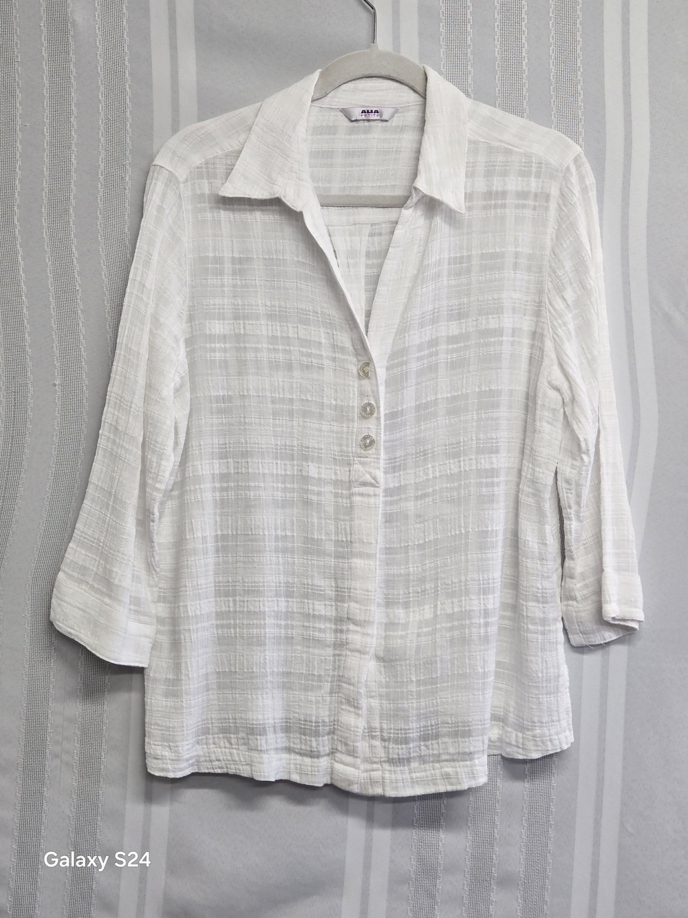 Alia White Button-Front Lightweight Shirt Petite